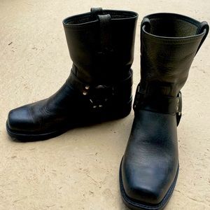 Men’s Frye Harness Boot 11.5